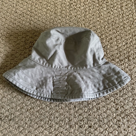 Beige Bucket Hat NWT - Picture 2 of 4